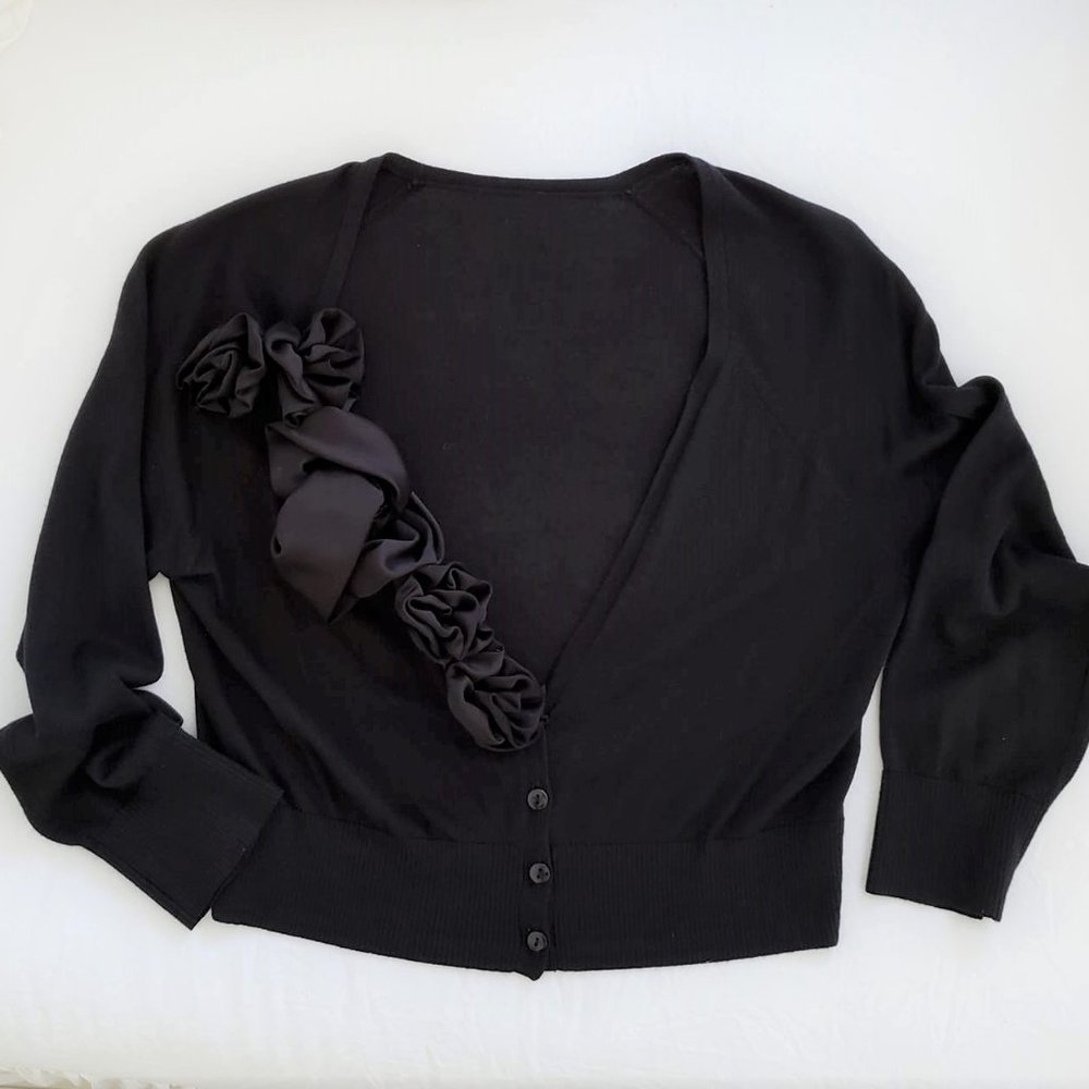 Black Sweater CROP Shrug with Buttons Silk ROSES Small Darling! Long Sleeves